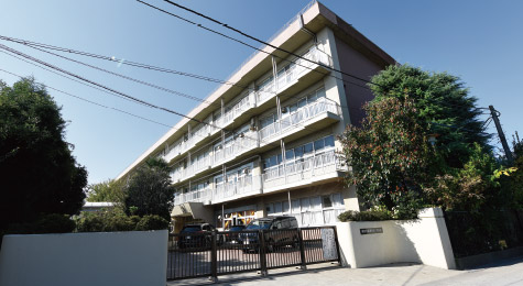 黒目川沿いにある風光明媚な中学校朝霞第3中学校