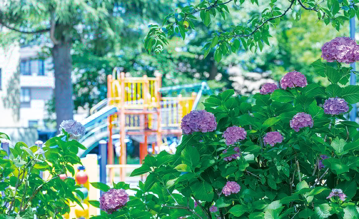 白銀町公園／徒歩2分（約90m）