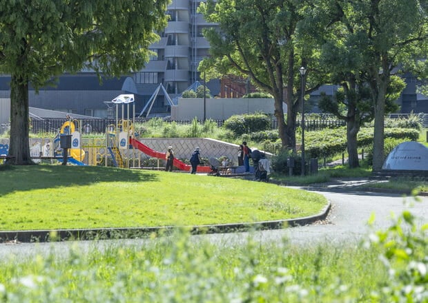 カリヨン広場（東久保中央公園）