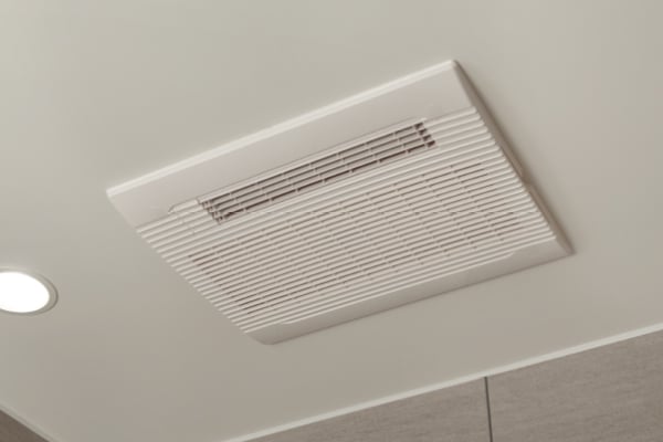 浴室換気暖房乾燥機（電気式）