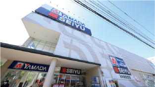 西友 東川口店・ヤマダデンキ テックランド東川口店
                                （徒歩13分／約1,040m） □ 営業時間／24時間※一部除く
