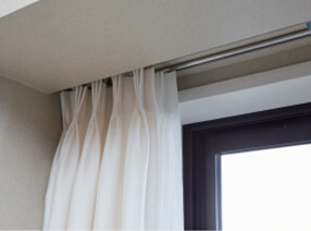 カーテンボックス