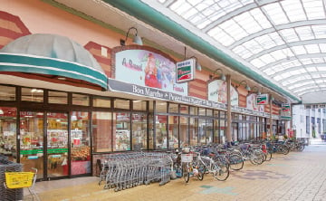 ボンマルシェ姫路店
                                （徒歩5分／約400m）