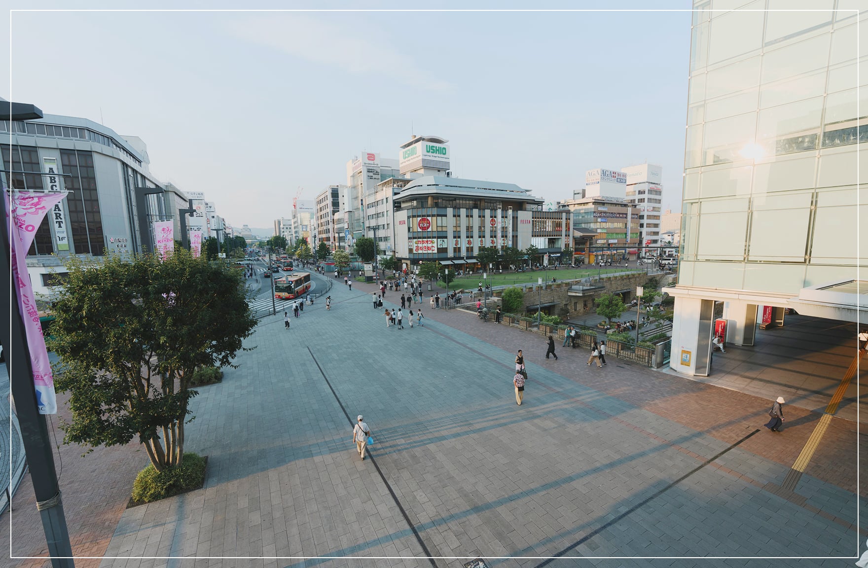 JR「姫路」駅周辺の街並み