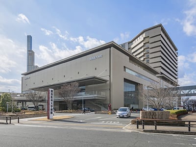 関西医科大学附属病院（約540m／徒歩7分）