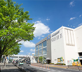 新三郷