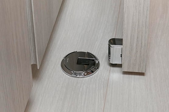 ドアキャッチャー