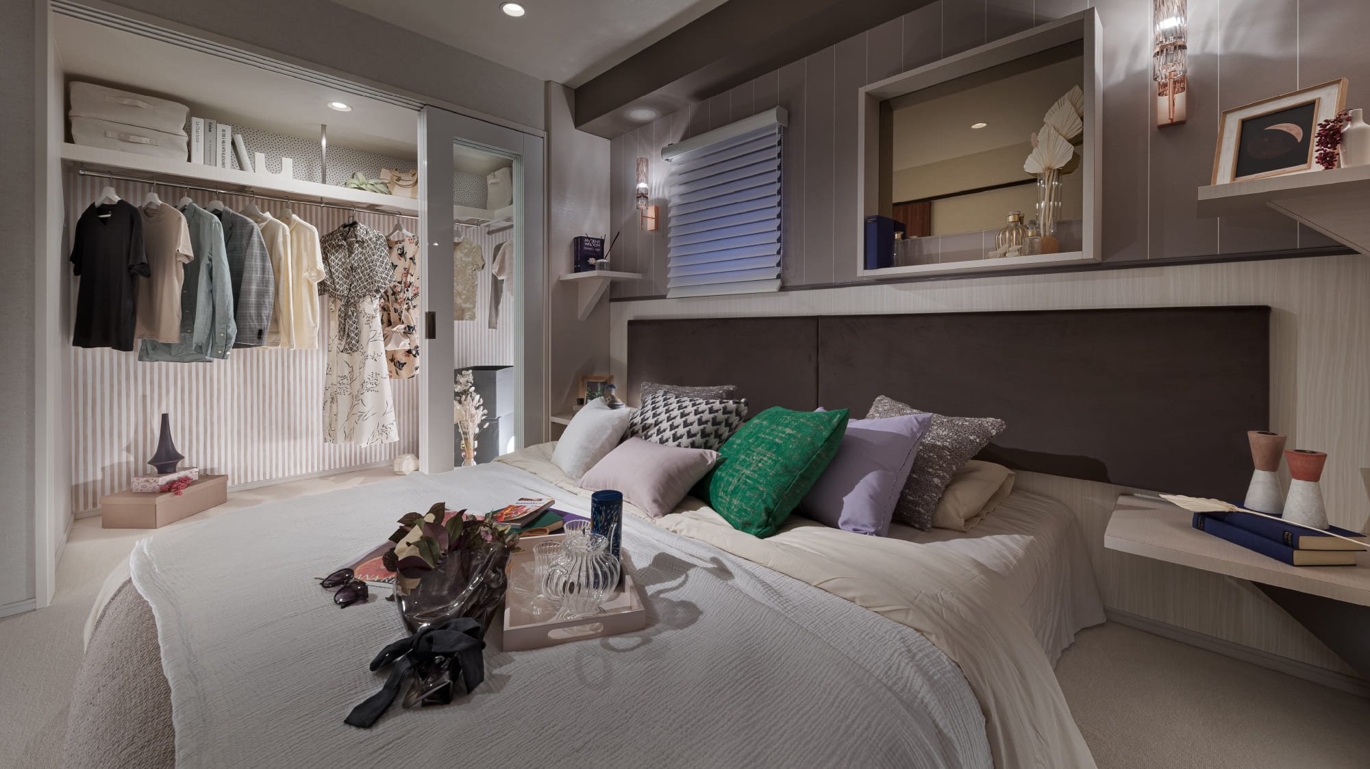 MASTER BEDROOM