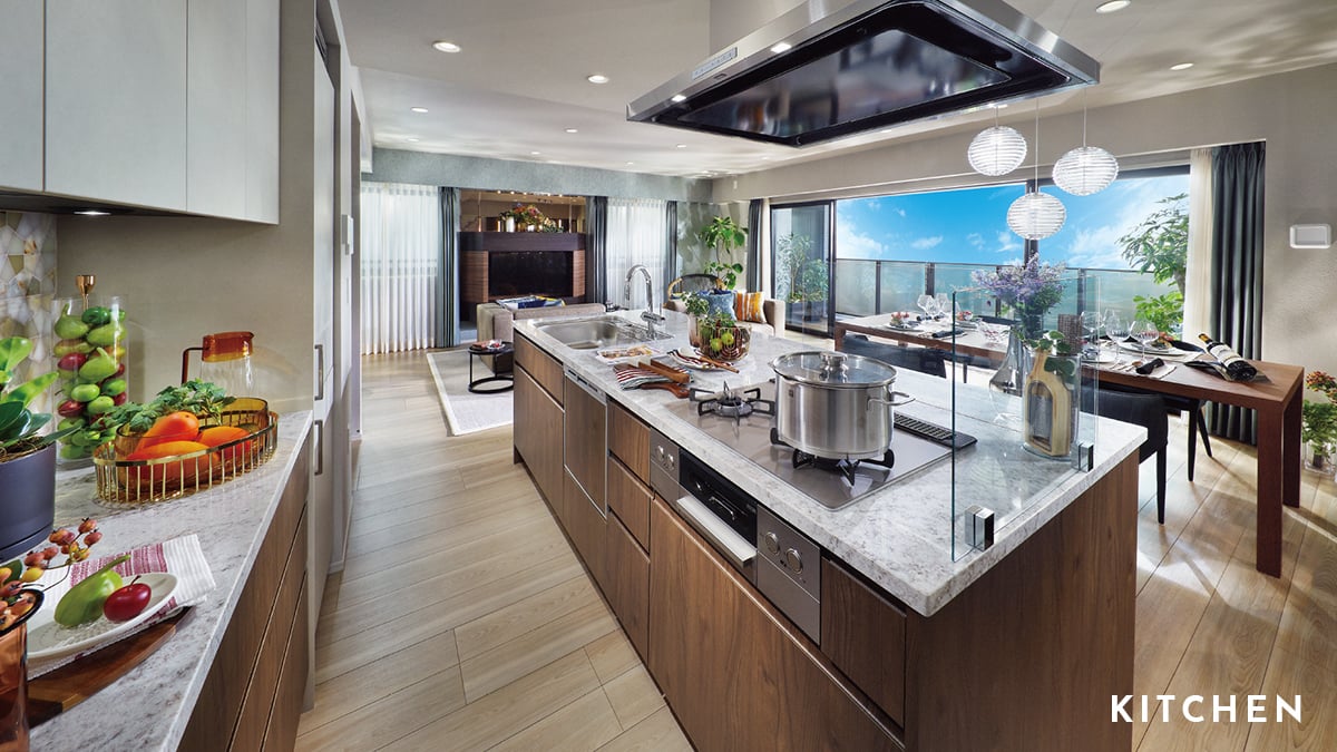 KITCHEN