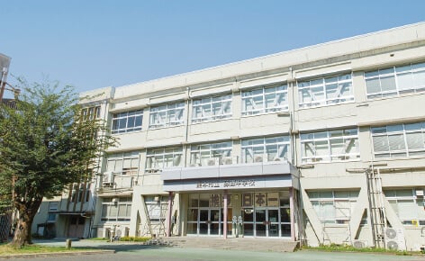 藤園中学校(徒歩20分・車約3分/約1,600m)