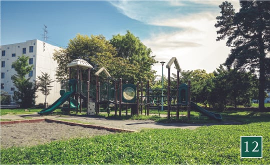 月寒五区公園
