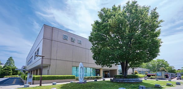 富士見市立中央図書館