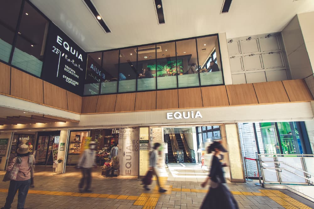EQUiA成増