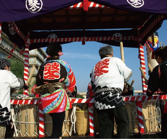松江祭鼕行列