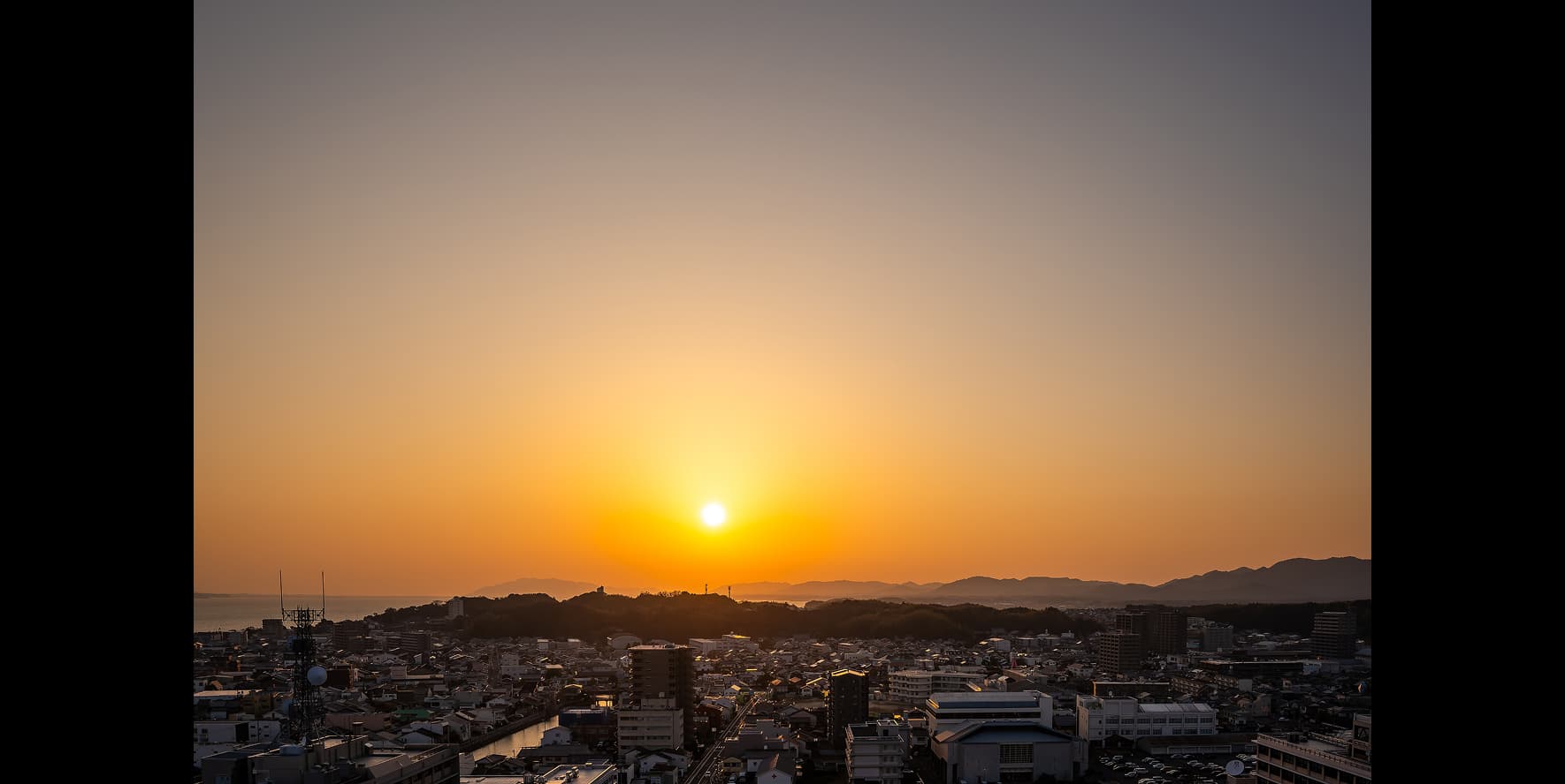 夕日