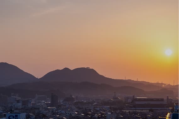 朝日