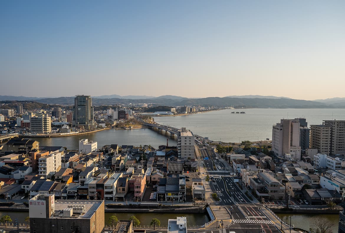 松江湾（夕方）