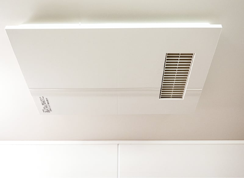 浴室換気暖房乾燥機