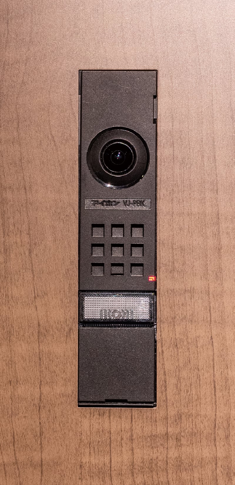 住戸玄関前カメラ